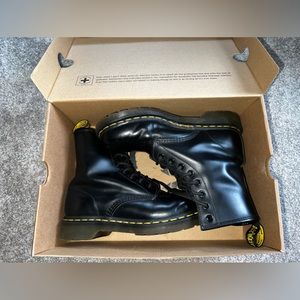 DR. MARTENS 1460